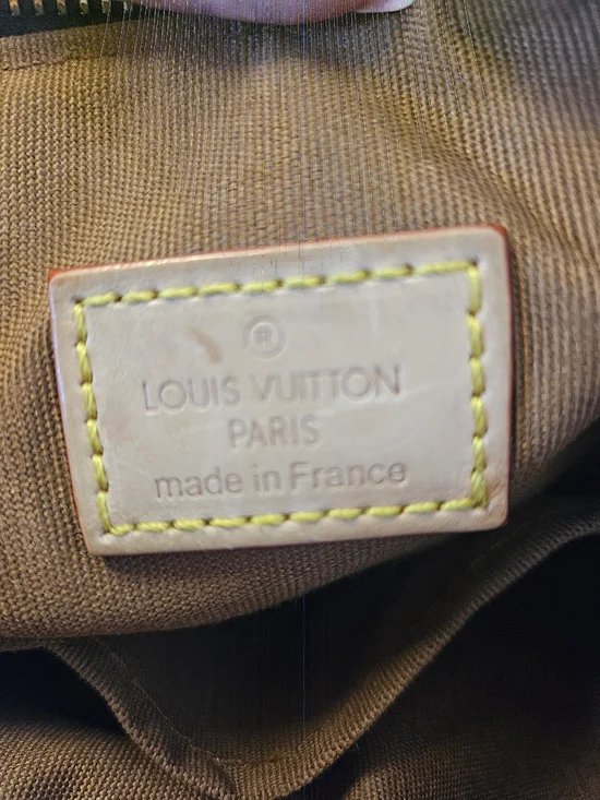Louis Vuitton Monogram Canvas Messenger Bag in Brown and Tan - Picture 4 of 4